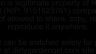 Dirtygardengirl Extreme Anal Dildo Fuck & Prolapse with Fuck Machine