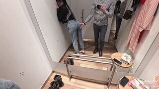 Camera in a public fitting room! Nice brunette tries on underwear!