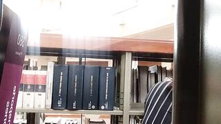 A little naughty in a royal library ????