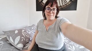 Me gusta chupar pollas y corridas con semen creampie (Evita Camila milf caliente)
