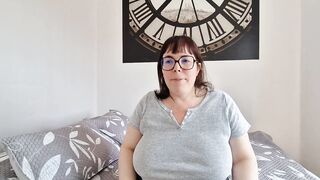 Me gusta chupar pollas y corridas con semen creampie (Evita Camila milf caliente)