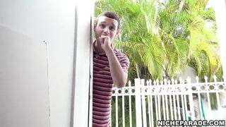 Latin maid Sadie creams gets stuck in washing machine, receives creampie