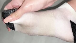 Foot Oil Massage in Ankle Socks