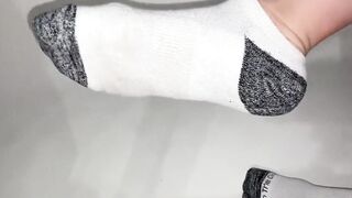Foot Oil Massage in Ankle Socks
