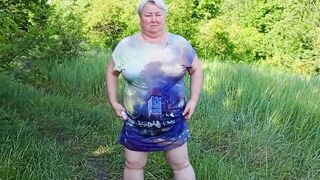 The Neighbor Undressed in the Park and Staged a Pissing