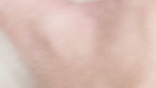 見ればわかる処女喪失2日目のJKのおまんこに大量中出し