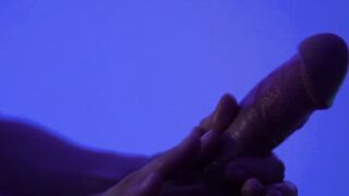 I make a delicious handjob for Terry Maison. His handsome cock drives me crazyyyy 4k