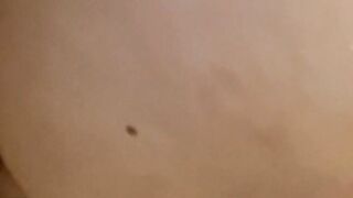 Mom’s dirty ass play in the shower