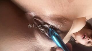 Beautiful Argentina masturbates with her first Vibrator!