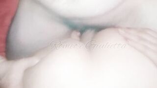 En casa - at Home - 訪問者のいる家では、私たちは私たちの欲望を封じ込めることができません nuestro deseo