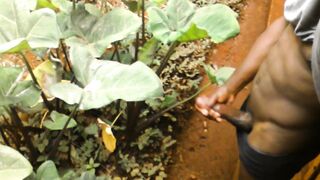 ALMOST CAUGHT IN THE BUSH???? HAD TO WEAR MY PANTS QUICKLY