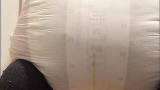 awesome diaper farts... volume up!